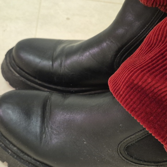 Thursday Legend Black Leather Boots - Picture 8 of 8